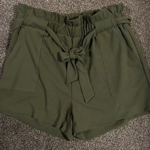 New with tags, paper bag shorts, XL